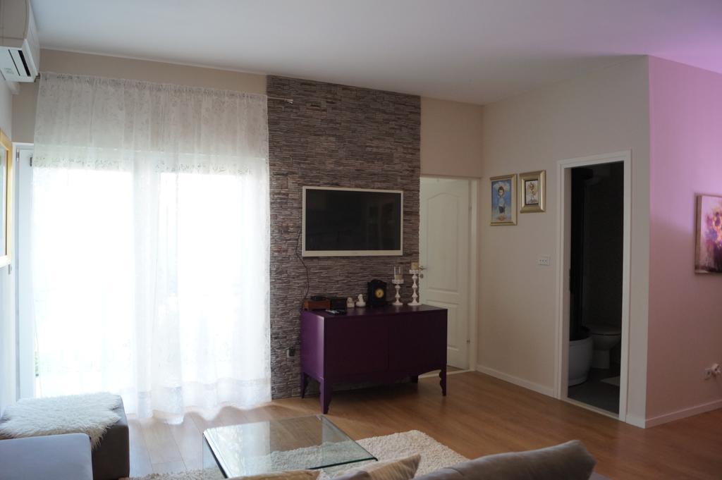 Apartment Mario With Private Parking